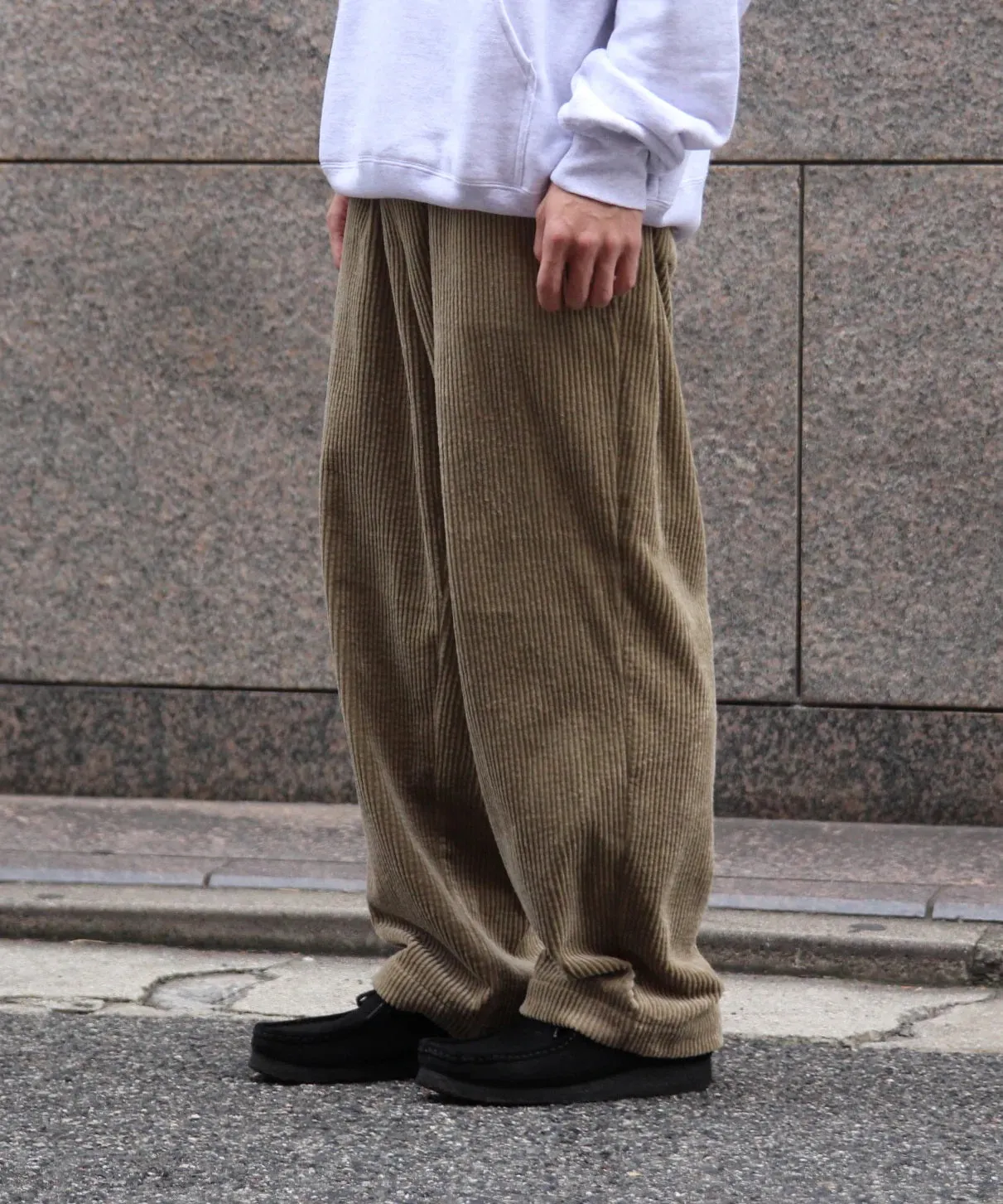 2TUCK CORDUROY PANTS "GRAYGE"