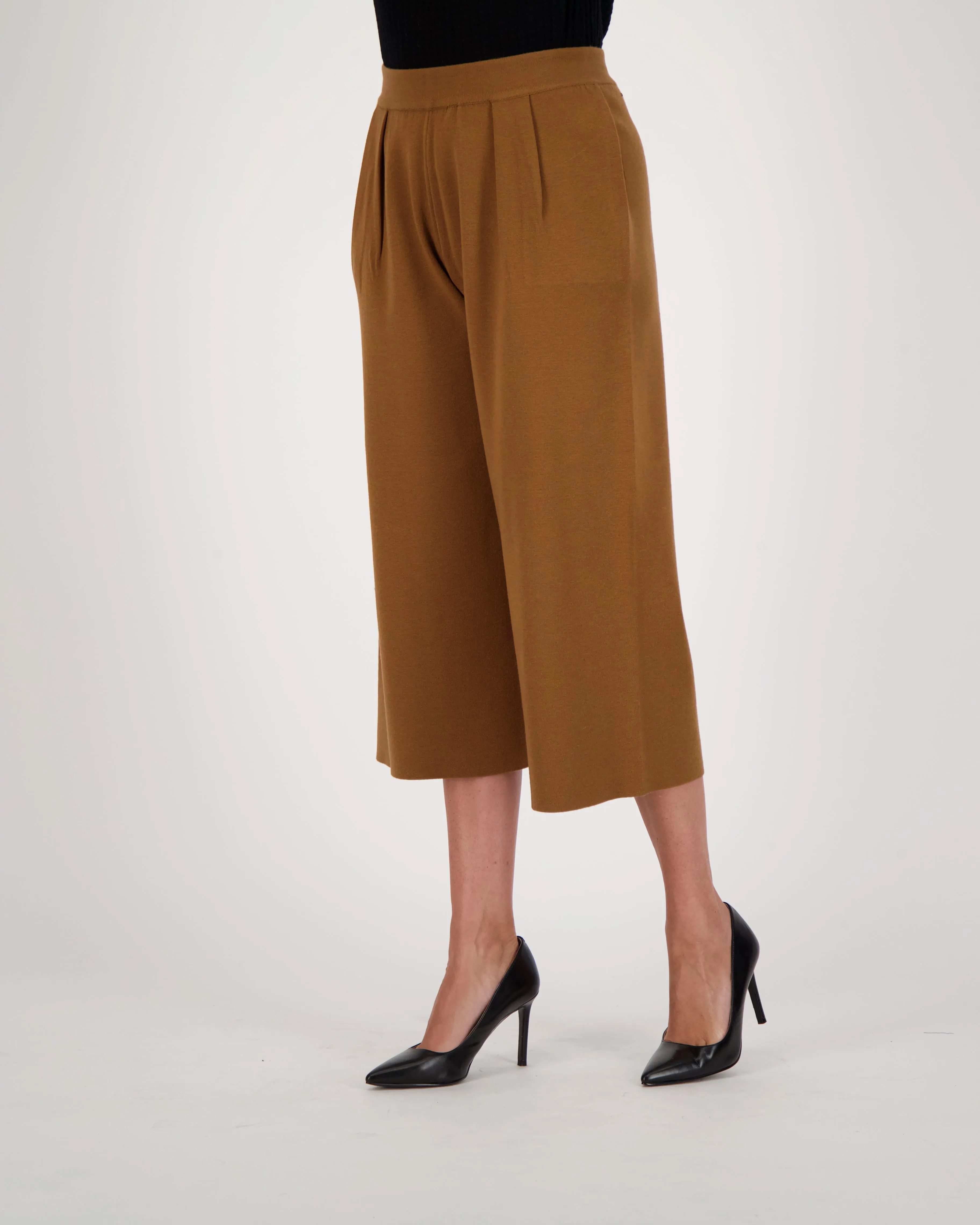 Pull-On Gaucho Knit Pant